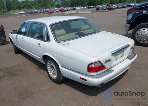 1999 Jaguar Xj8 Vanden Plas from USA, damaged, VIN SAJKD6045XC875524